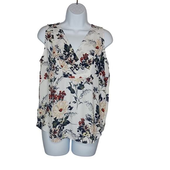 LOFT Tops - Loft Petites Sleeveless Floral Blouse NWOT